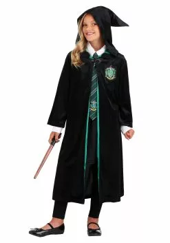 Jerry Leigh Harry Potter Kids Deluxe Slytherin Robe Costume 11 Jerry Leigh Harry Potter Kids Deluxe Slytherin Robe Costume -Costumes Sales harry potter child deluxe slytherin robe2
