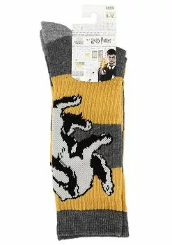 Bioworld Merchandising / Independent Sales Hufflepuff Harry Potter Rugby Stripe Crew Socks -Costumes Sales harry potter hufflepuff rugby stripe crew socks alt 2