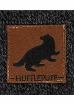 Elope Harry Potter Vintage Hogwarts Hufflepuff Scarf -Costumes Sales harry potter vintage hogwarts hufflepuff scarf alt 2