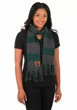 Elope Harry Potter Vintage Slytherin Scarf 7 Elope Harry Potter Vintage Slytherin Scarf -Costumes Sales harry potter vintage hogwarts slytherin scarf alt 1