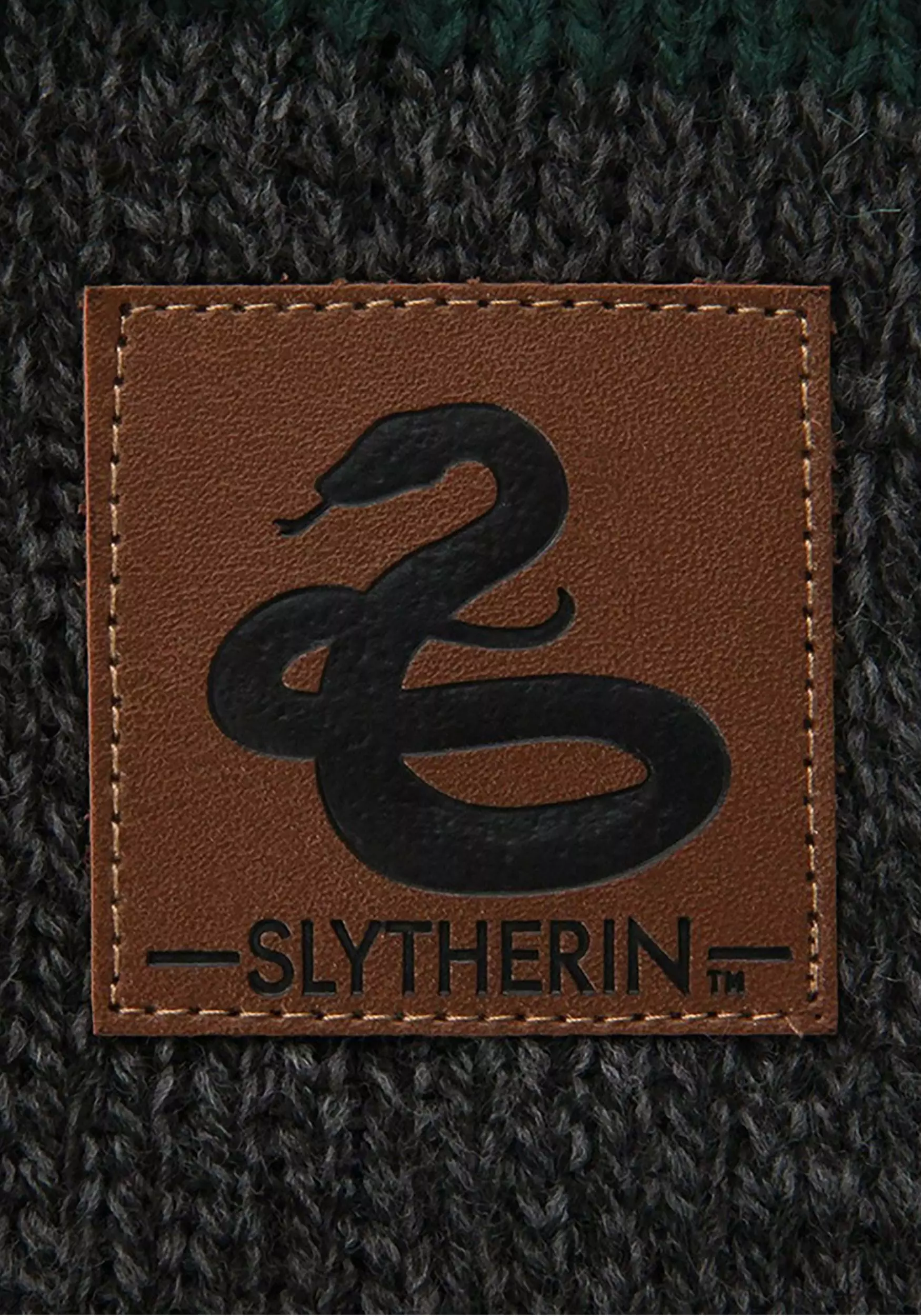 Elope Harry Potter Vintage Slytherin Scarf 5 Elope Harry Potter Vintage Slytherin Scarf - Image 3